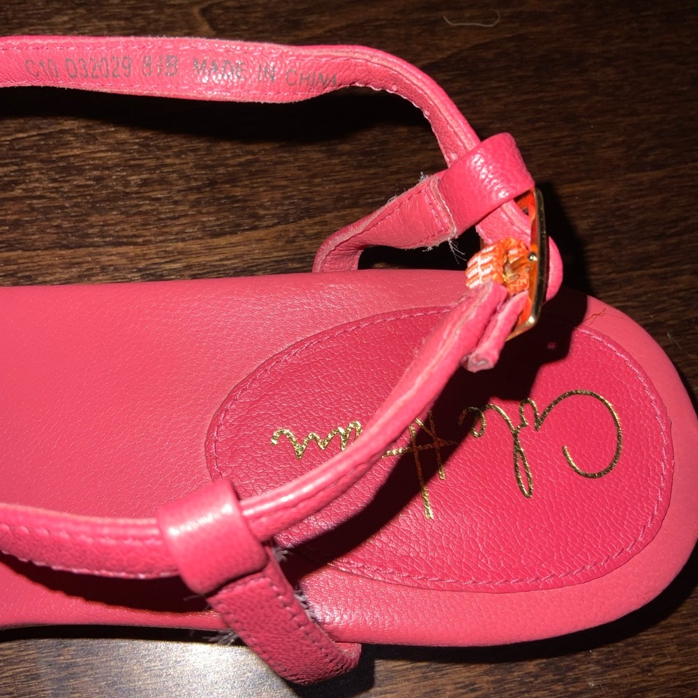 Cole Haan Air Halsey Salmon Color Leather T-Strap Sandals Flats Size 8.5 - Picture 8 of 10